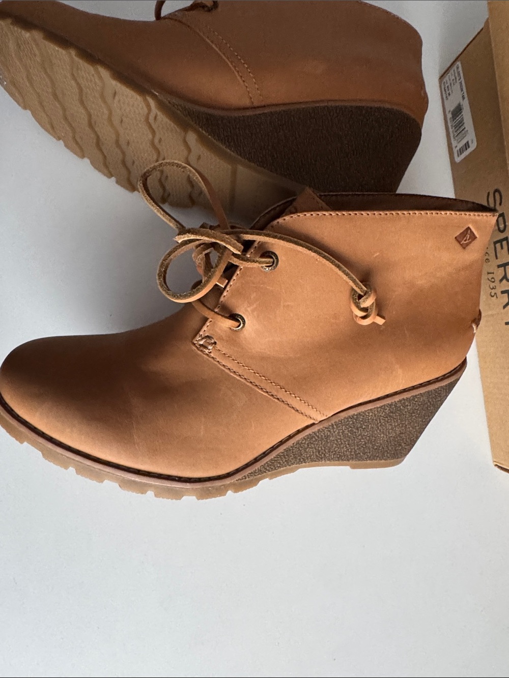 Sperry Tan Leather Chukka Boots with Lace-Up Front - Picture 6 of 14